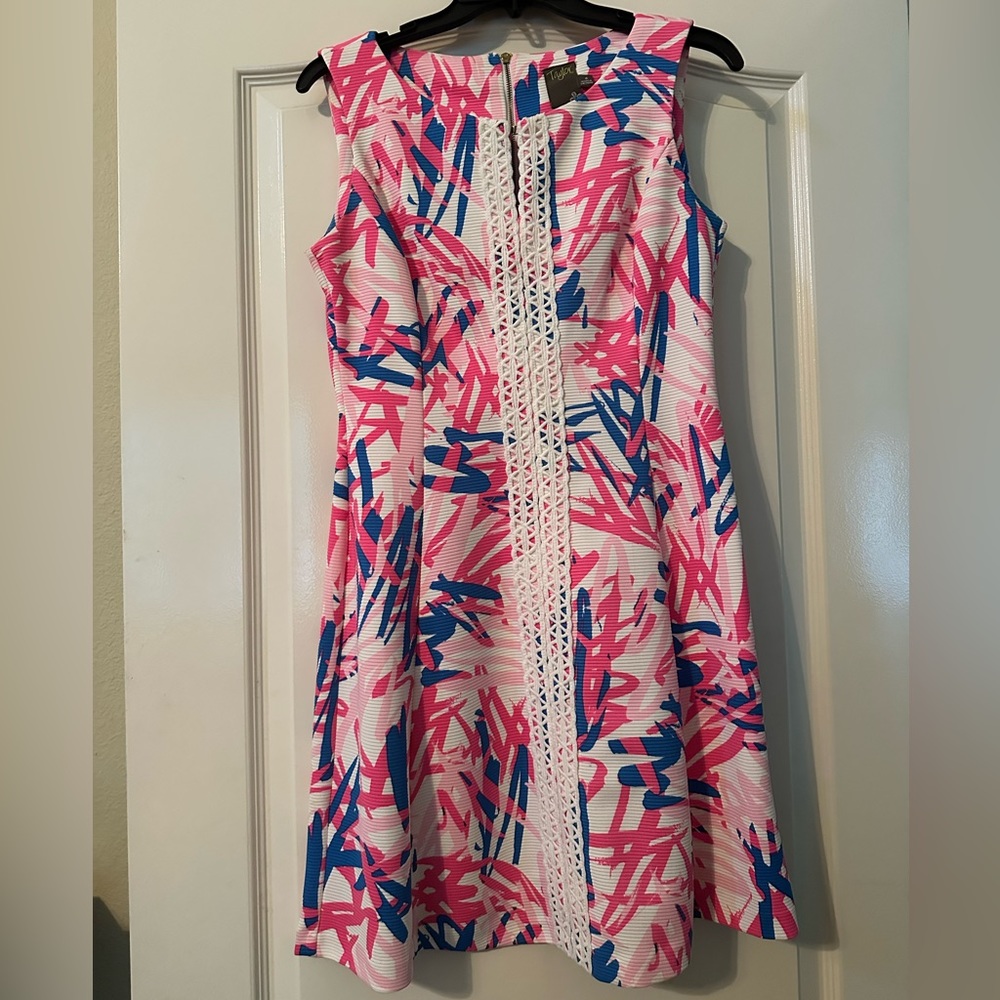 Taylor brand Size 4 colorful dress with white crochet detail